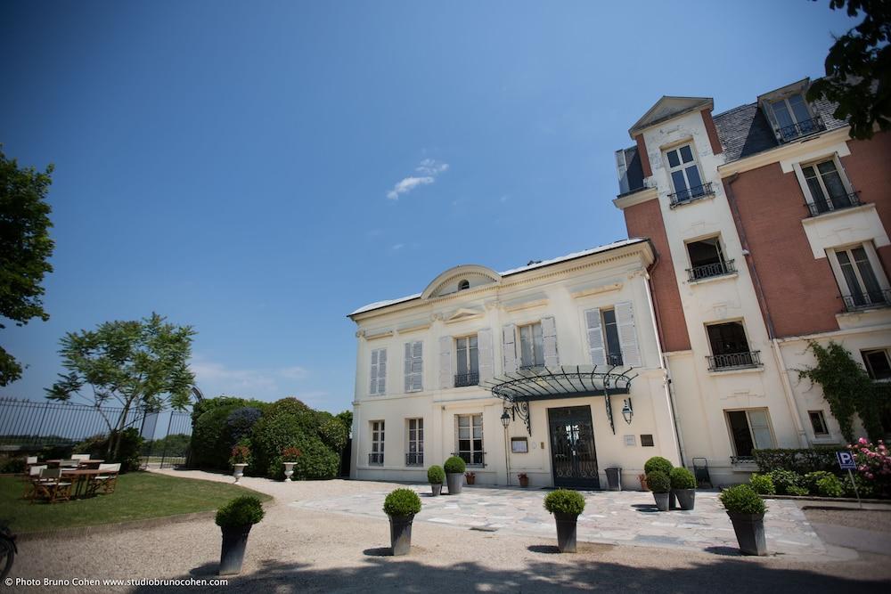 Pavillon Henri IV Hotel Restaurant Gastronomique Terrasse Saint-Germain-en-Laye Exteriér fotografie