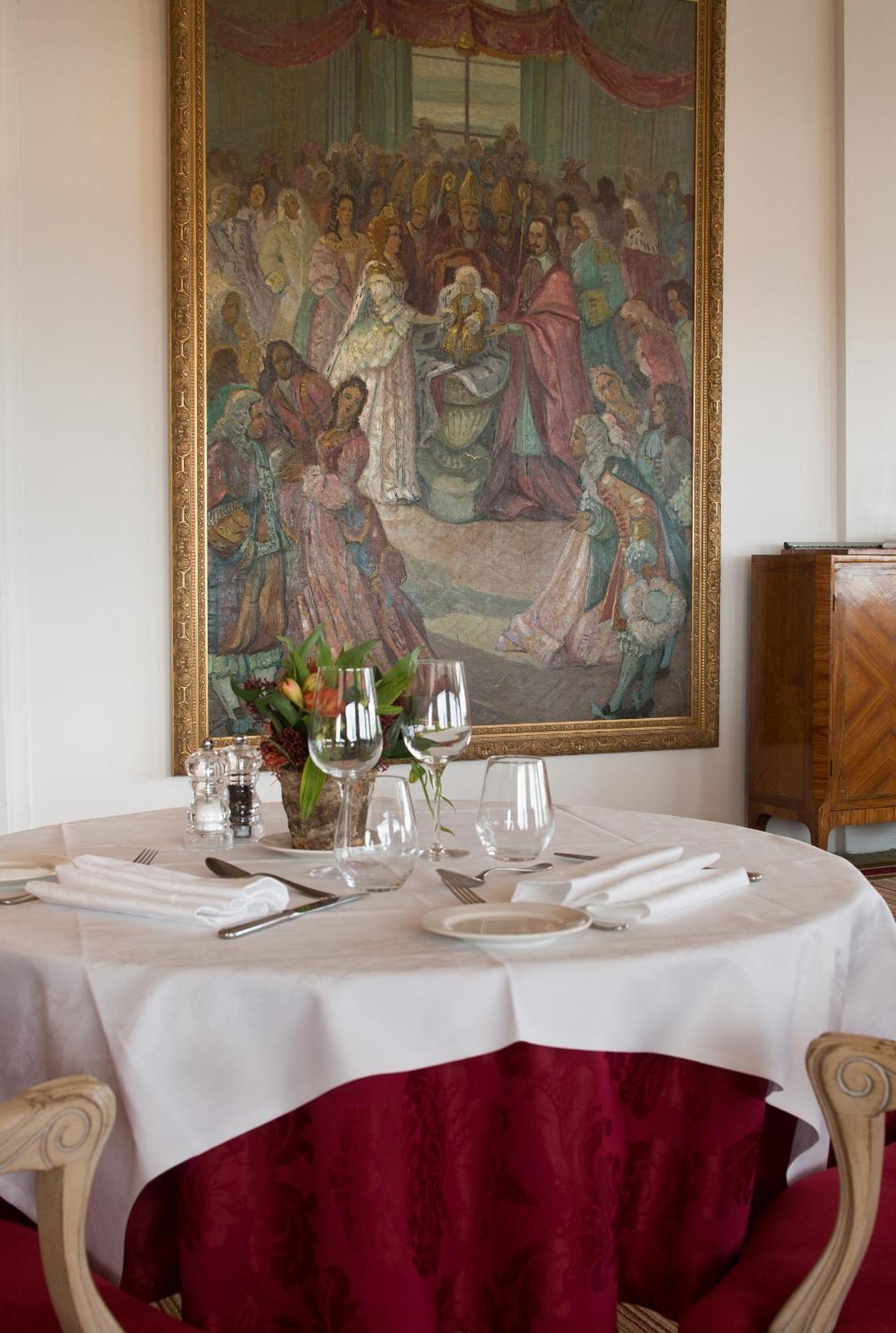 Pavillon Henri IV Hotel Restaurant Gastronomique Terrasse Saint-Germain-en-Laye Exteriér fotografie