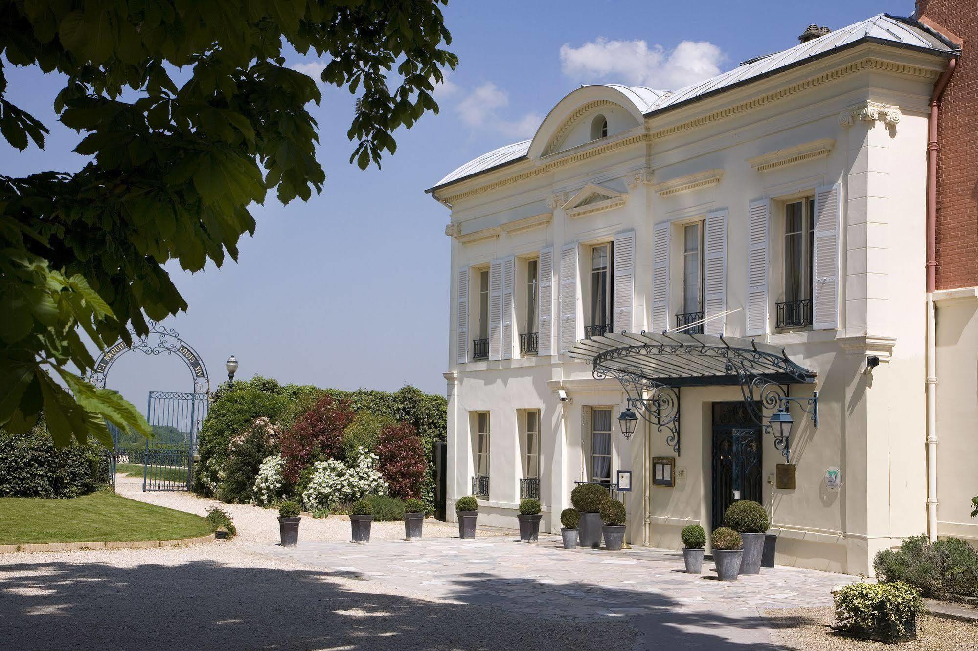 Pavillon Henri IV Hotel Restaurant Gastronomique Terrasse Saint-Germain-en-Laye Exteriér fotografie