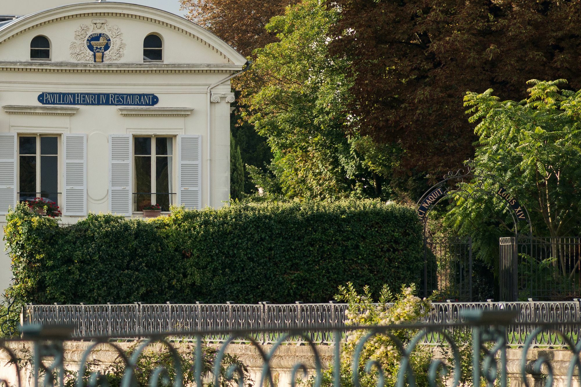 Pavillon Henri IV Hotel Restaurant Gastronomique Terrasse Saint-Germain-en-Laye Exteriér fotografie